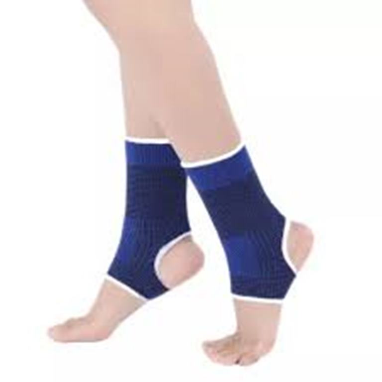 Elastic Ankle Support Brace for Sports, Walking, Standing and Medical Purpose Free Size