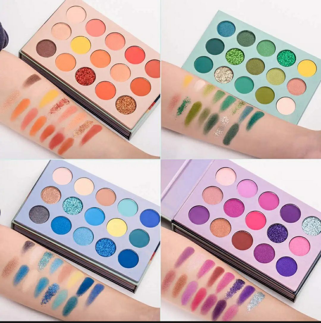 Bizzy Eyeshadow kit palette 4 in 1 original product