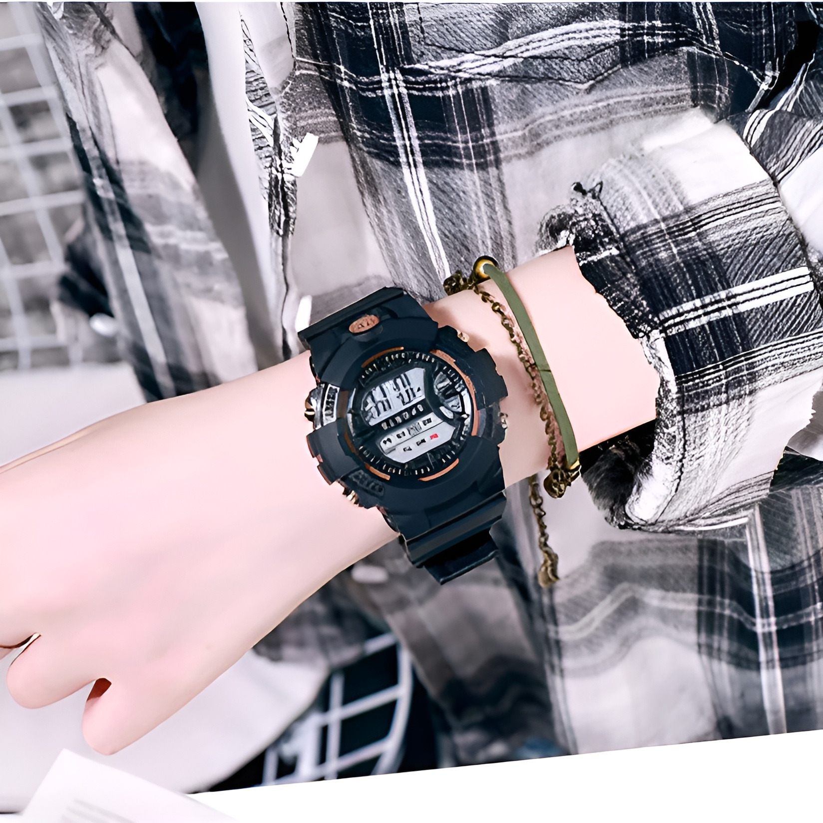 New Attractive Design Black Color LED Digital Sports Watches for Kids Girl Boy Student Wristwatch Black