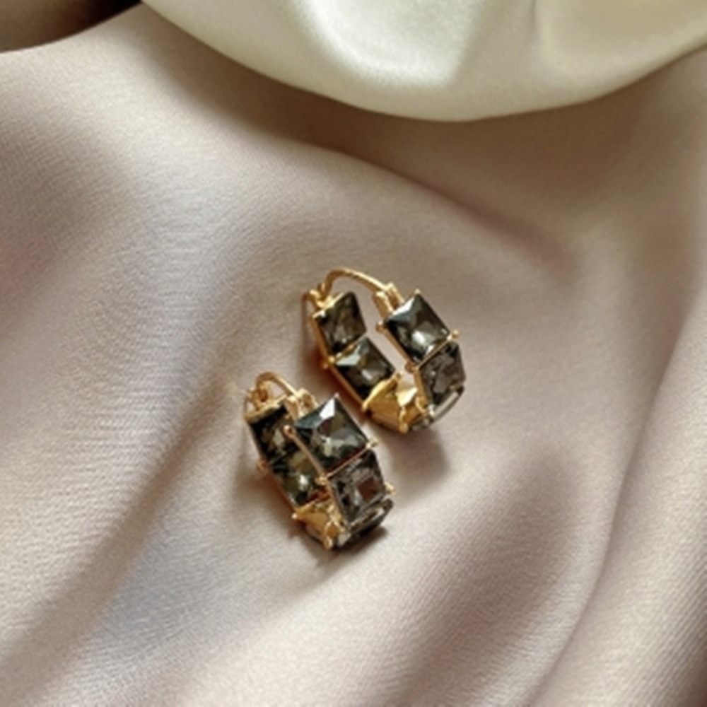 New Black Vintage Black Earrings Love/Blocks Alloy Zircon Round Earrings Crystal Hoop Earrings Women
