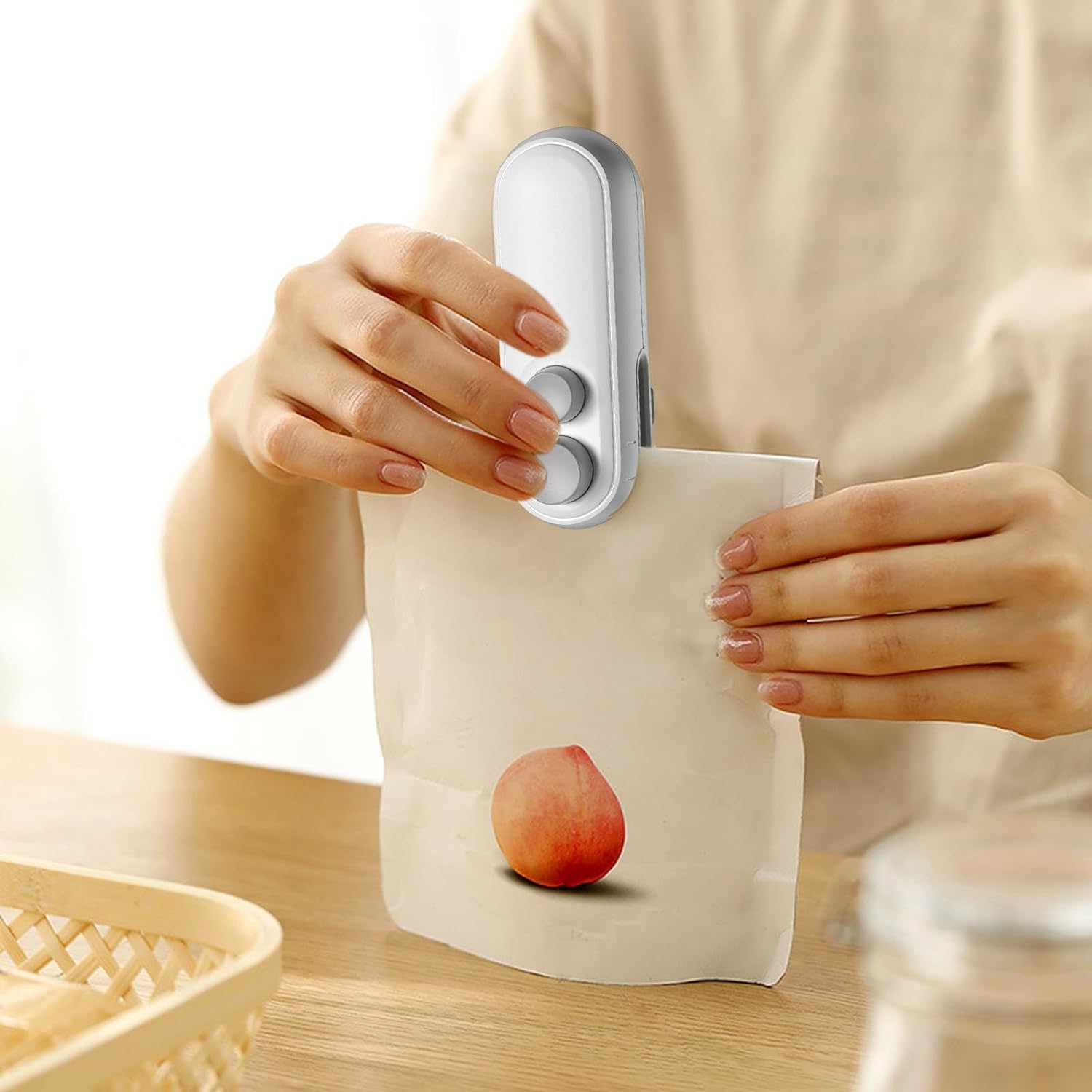 2 in 1 portable plastic Bag Sealer with Cutter , USB Rechargeable ,Magnetic, Plastic Bags Packing Machine Home Appliances