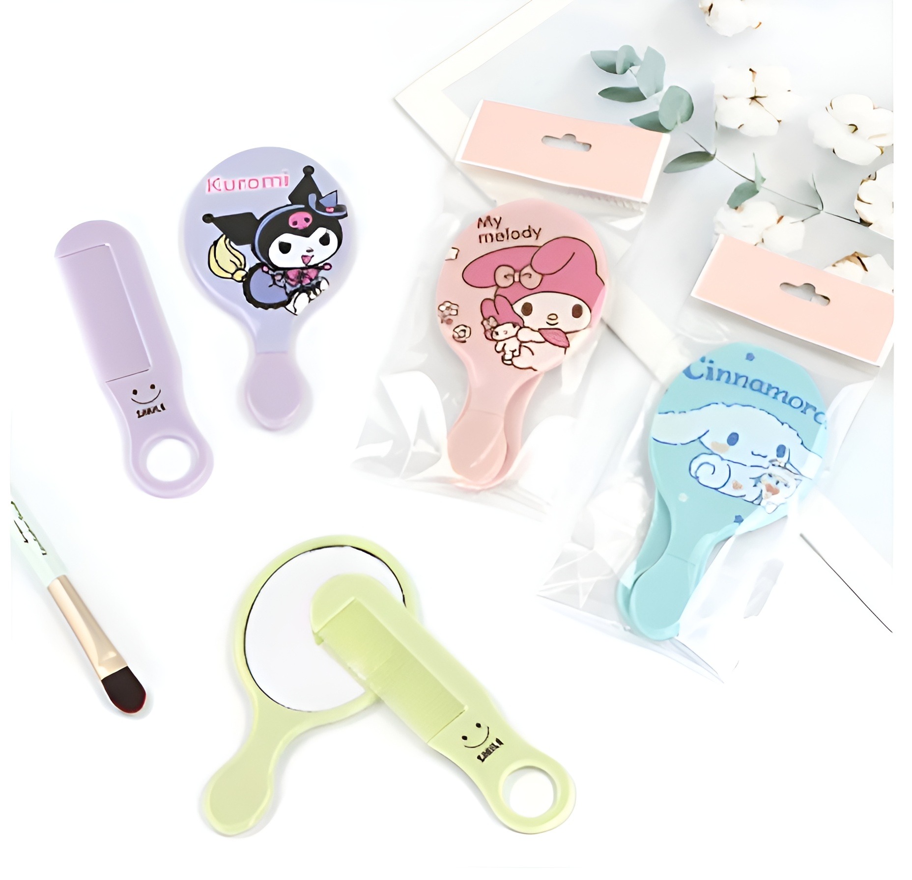Cute Portable Mirror and Comb Set in Assorted Colors (1 Piece)