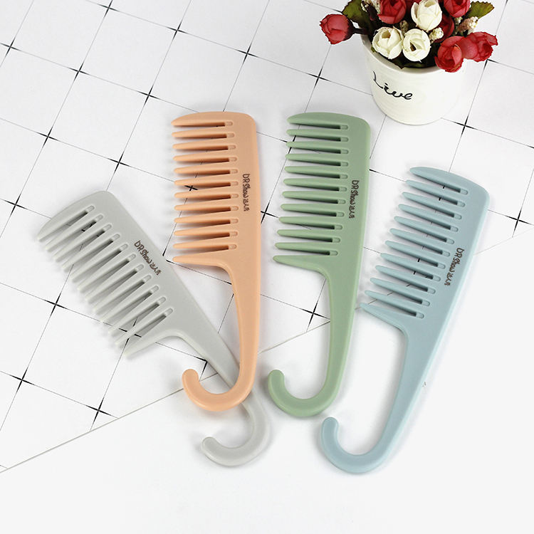Spunky Add-ons Fashion Plastic Wide Teeth Hair Care Comb Daily Hairstyle Hairdressing Comb
