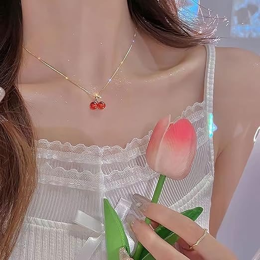 1 Pcs Elegant Gold Plated Natural Crystal Cherry Shape Pendent Necklace Zircon Gold Plated Steel Necklace Fashion Jewellery For Women/Girls/Teens