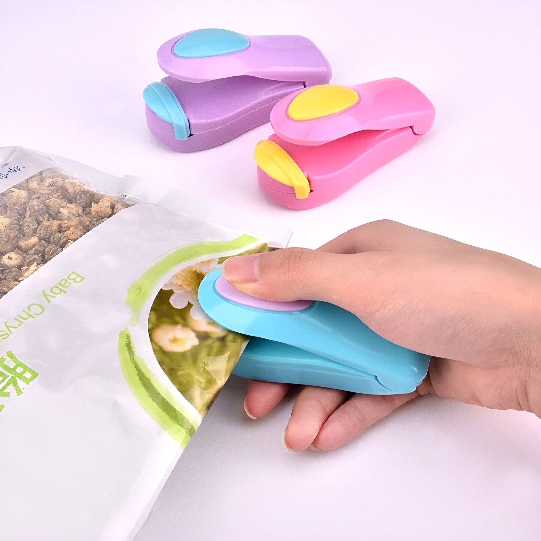 Plastic Bag Sealer Household Storage Sealing Tools Mini Sealers Portable For Bags Clips-Assorted Color