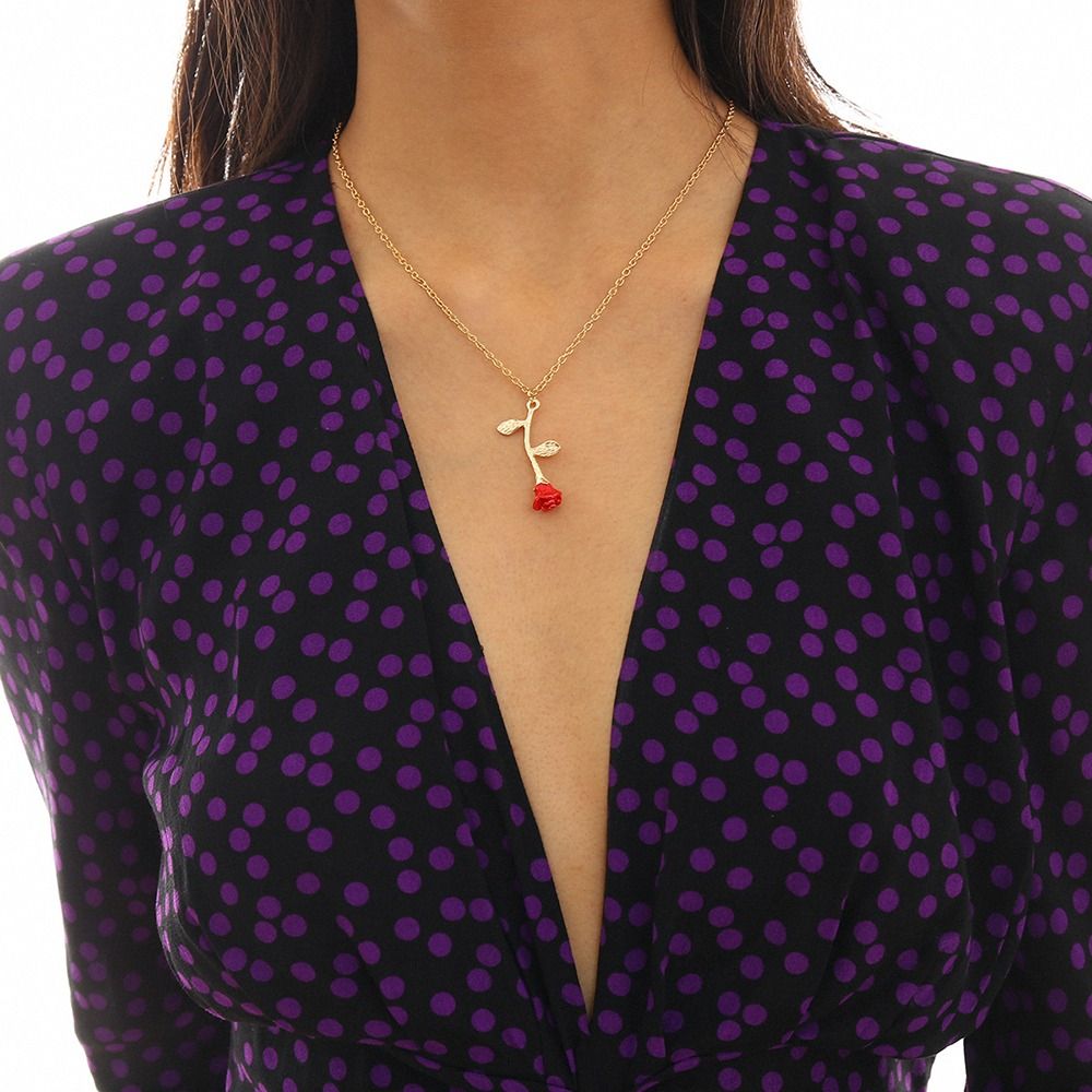 High Quality Red Rose Red Rose Pendant Alloy Oil Drop Temperament Necklace Creative Oil Drop Necklace Women Beauty