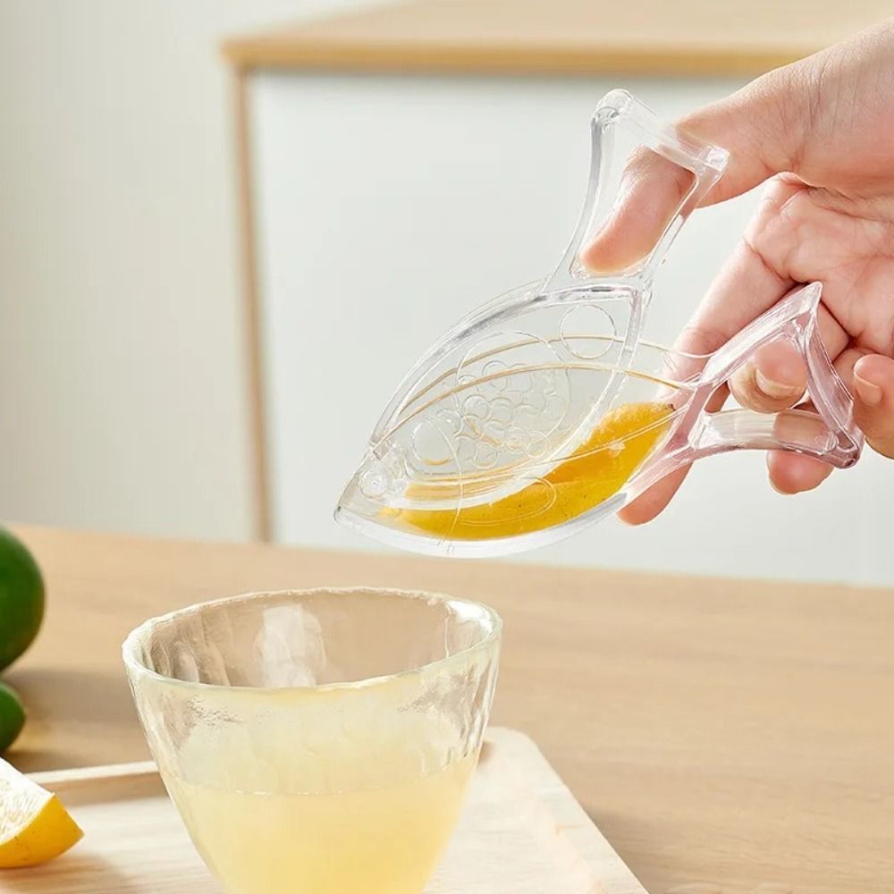 New Acrylic Manual Lemon Squeezer Transparent Handheld Wedge Squeezer Kitchen Tools Portable Mini Juicer Anti-Corrosion