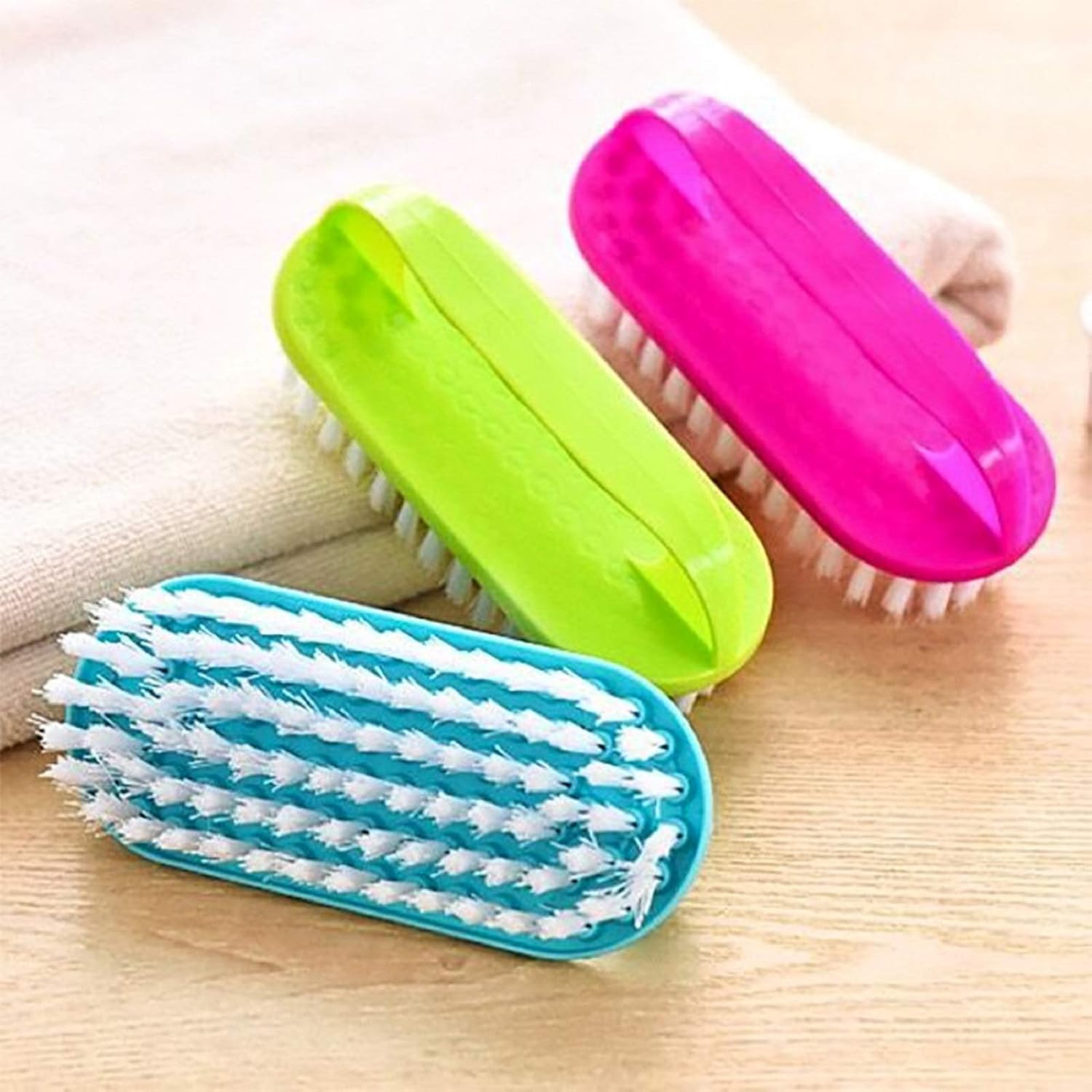 Multipurpose Plastic Cleaning Scrubbing Laundry Brush with Strong Bristles (pack of 1)