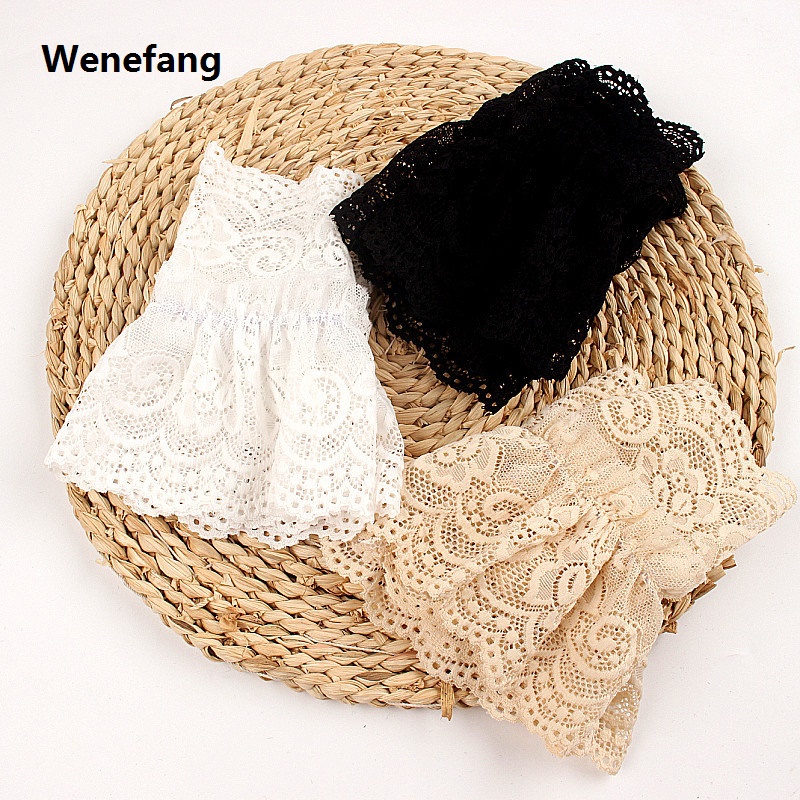 Wenefang 1Pair Fashion Gothic Fingerless Glove Sleeves Women Lace Short Arm Sleeves Wrist Cuffs Bracelets Solid Black White Gloves