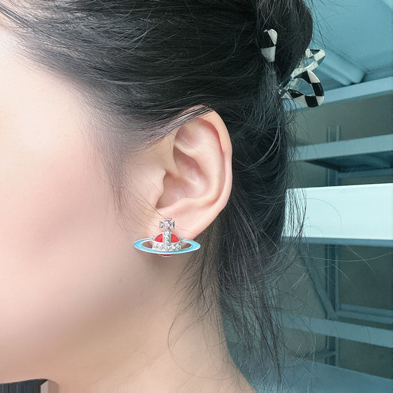 【Trendy designs】Contrast Color Zircon Earrings Sweet Cool Ins Retro Niche Design High-grade Sense Exquisite Elegant Earrings