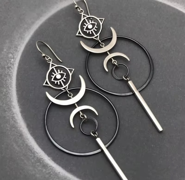 Masala Beads New Irregular Geometric Moon Earrings Vintage Silver Color Creative Punk Earring Cool Retro Style Women's Jewelry Accessories