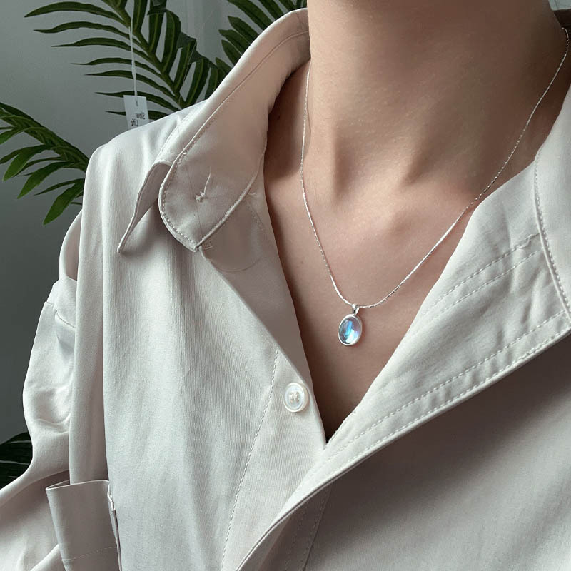 [ New ] Saiina Real Shot Moonstone Aquamarine Necklace Women's Unique Design Oval Gem Snake Bones Chain