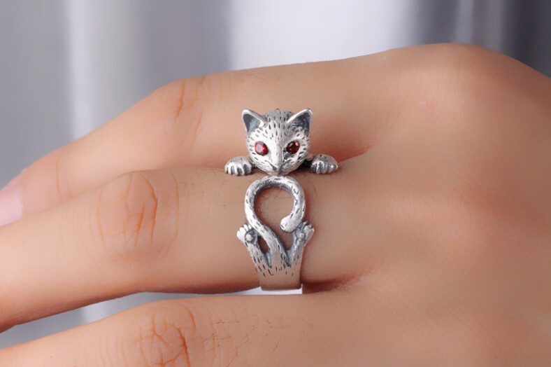 Yuanyan New Arrival High Quality Retro Style Cute Cat Thai Silver 925 Sterling Silver Ladies`adjustable Size Rings Jewelry Gift