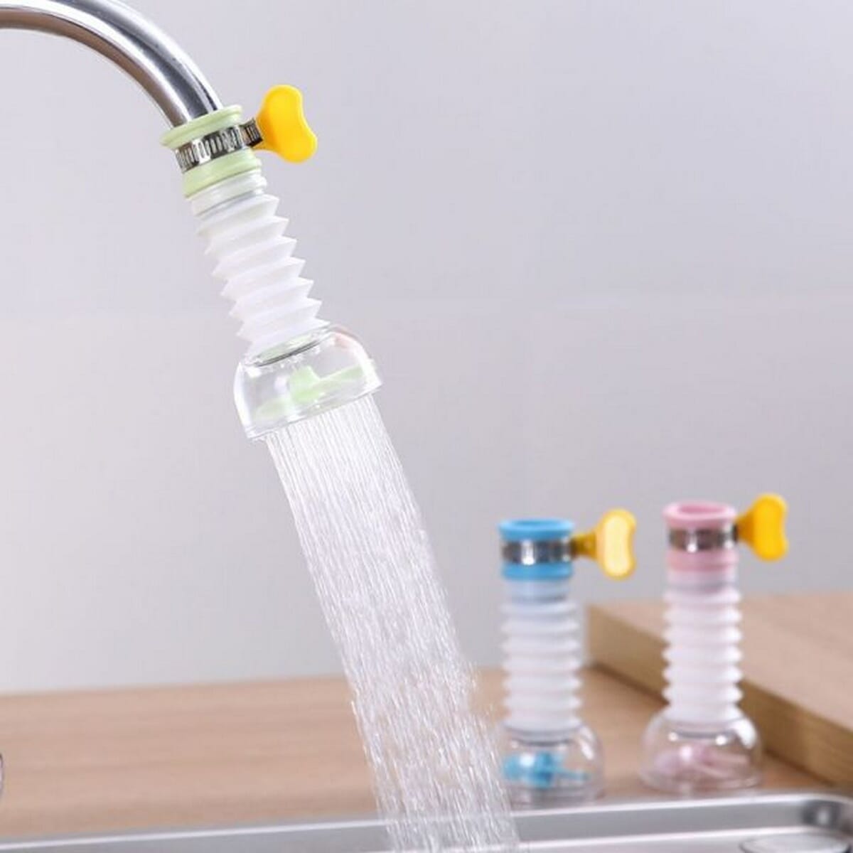 Flexible 360 Degree Adjustable Water Saving Kitchen Faucet Extender