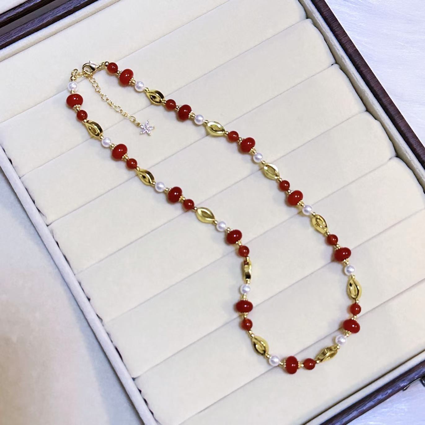 【Mega Red Agate Necklace Christmas Women's 2024 New Entry Luxury Niche Ancora New Chinese Style Accessories