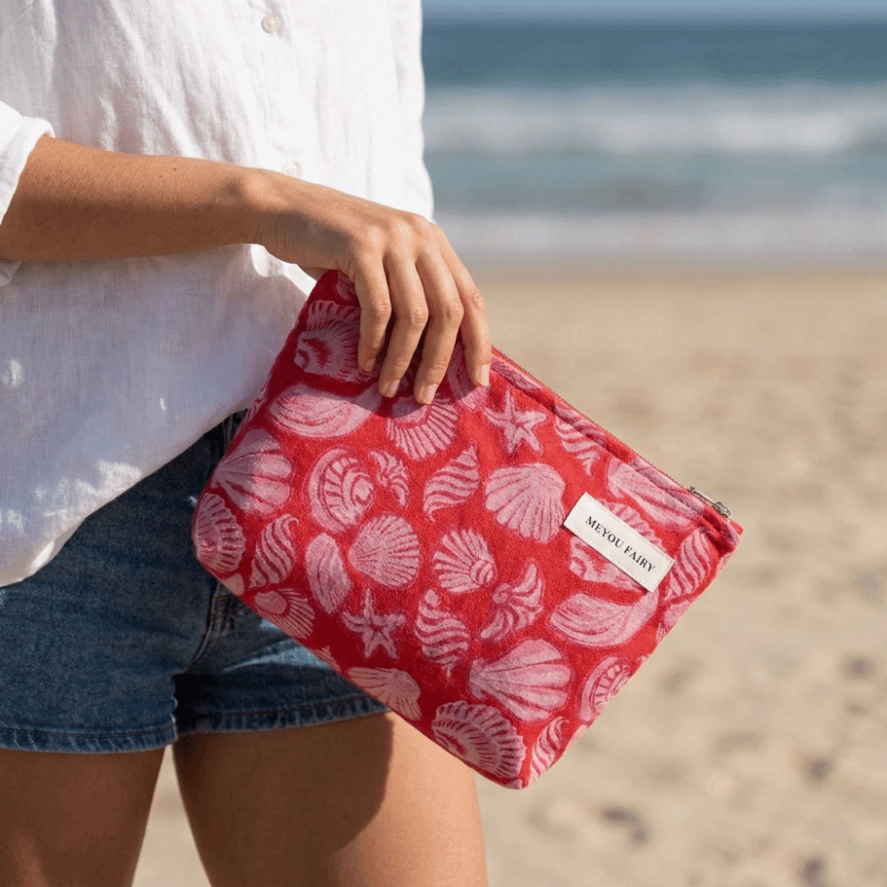 Portable Large Capacity Shell Cosmetic Bag Red Women Toiletry Bag Handheld Washbag Makeup Bag Women