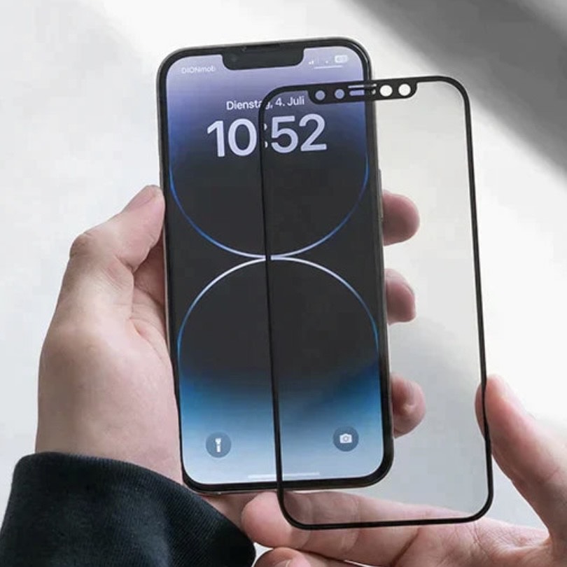 iPhone 15 Screen Protector Privacy Glass