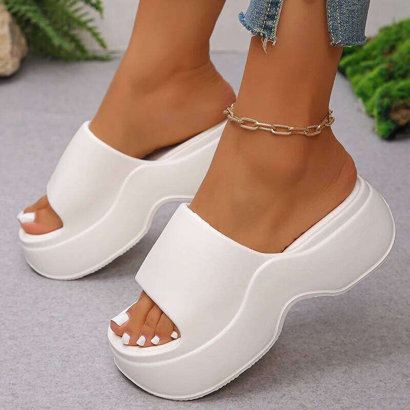 Women Summer Beach Thick Sole EVA Slides Woman Lightweight Non Slip Casual Outdoor Sandals