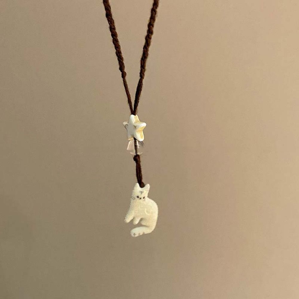 Cute Retro Cat Necklace Charms Minority Design Beaded Necklace Jewelry Accessories Small Ornament Clavicle Chain Decoration