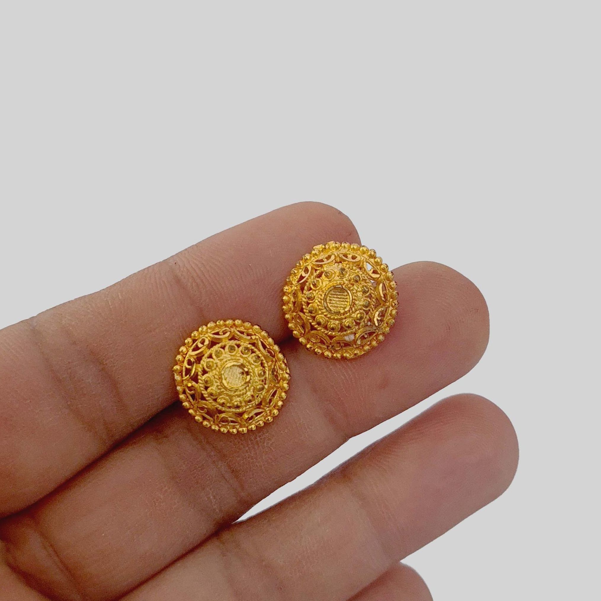 Gold Plated Top Earring |1 Pair Top For Girls Top Designs Stud Earring Design Top Earring Gold Looks Top Round Shape Earring Round Top Suun Ko Design Top Gold Design Top For Wife Simple Top Big Size Top Artificial Top For Dailyuse Golden Top For Daily Use