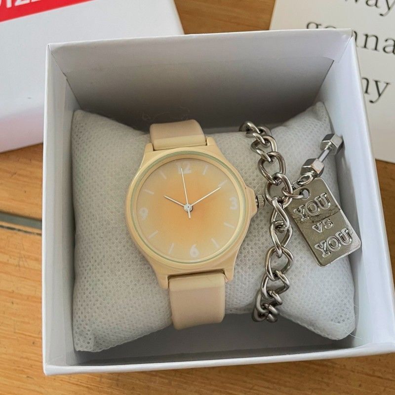 Creamy Yellow Gradient Color Watch for Women ins Stylish and Attractive Student 2024 New Niche Design for Art Students