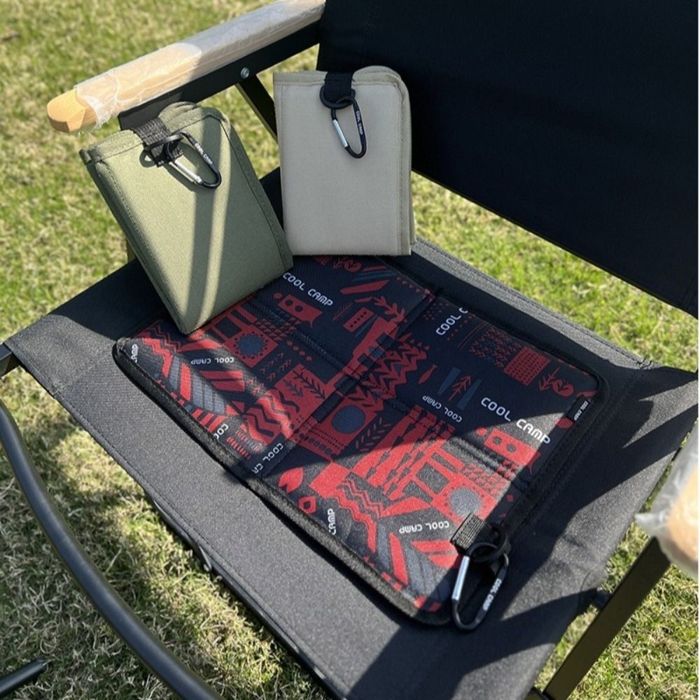 Lightweight Durable Foldable Seat Cushion with Carabiner Oxford Cloth Portable Camping Pad Simple Design Waterproof Folding Sitting Mat Travel