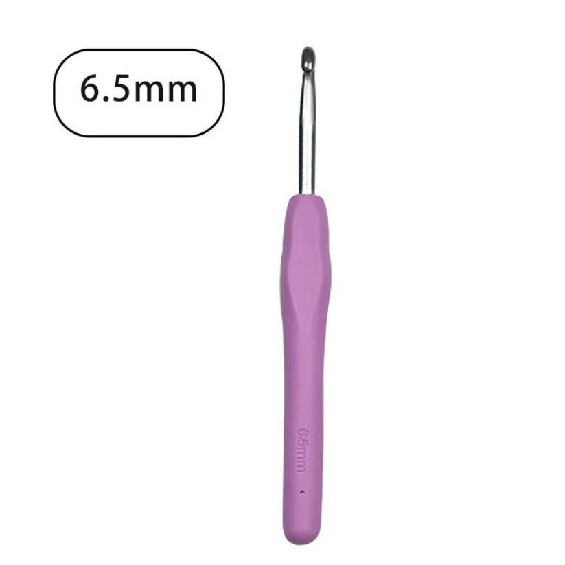 Crochet Hook Knitting Needle 1 Piece Size 4.5 MM Color Red Rubber Handle Strong Metal Body