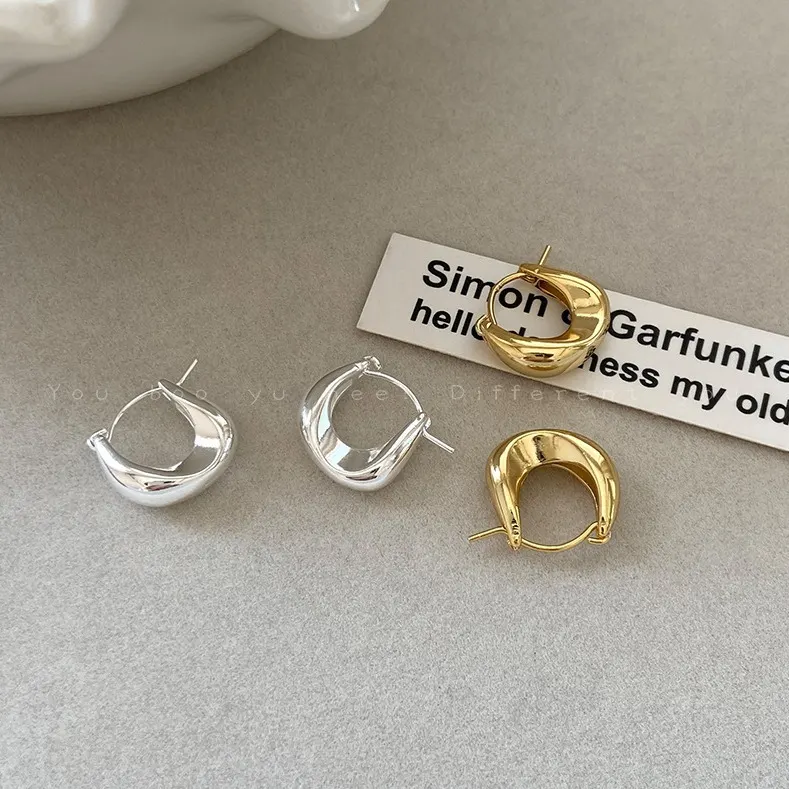 【Top-notch quality】Women's Style Vintage Earrings Fashionable Simple Gold Ear Ring 2023 New Fashion