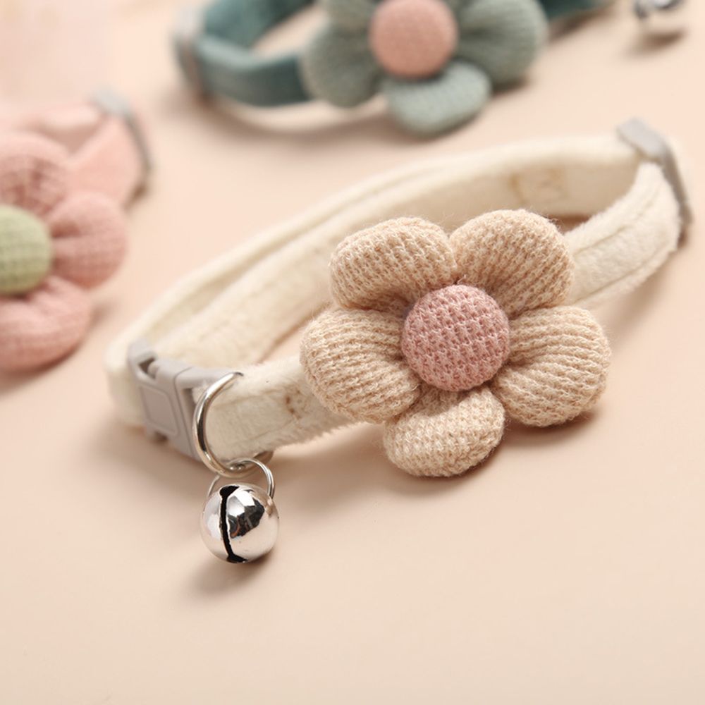 Flower Shape Cute Cat Supplies Little Bell Adjustable Pet Collar Necklaces Pendants Pet Accessories