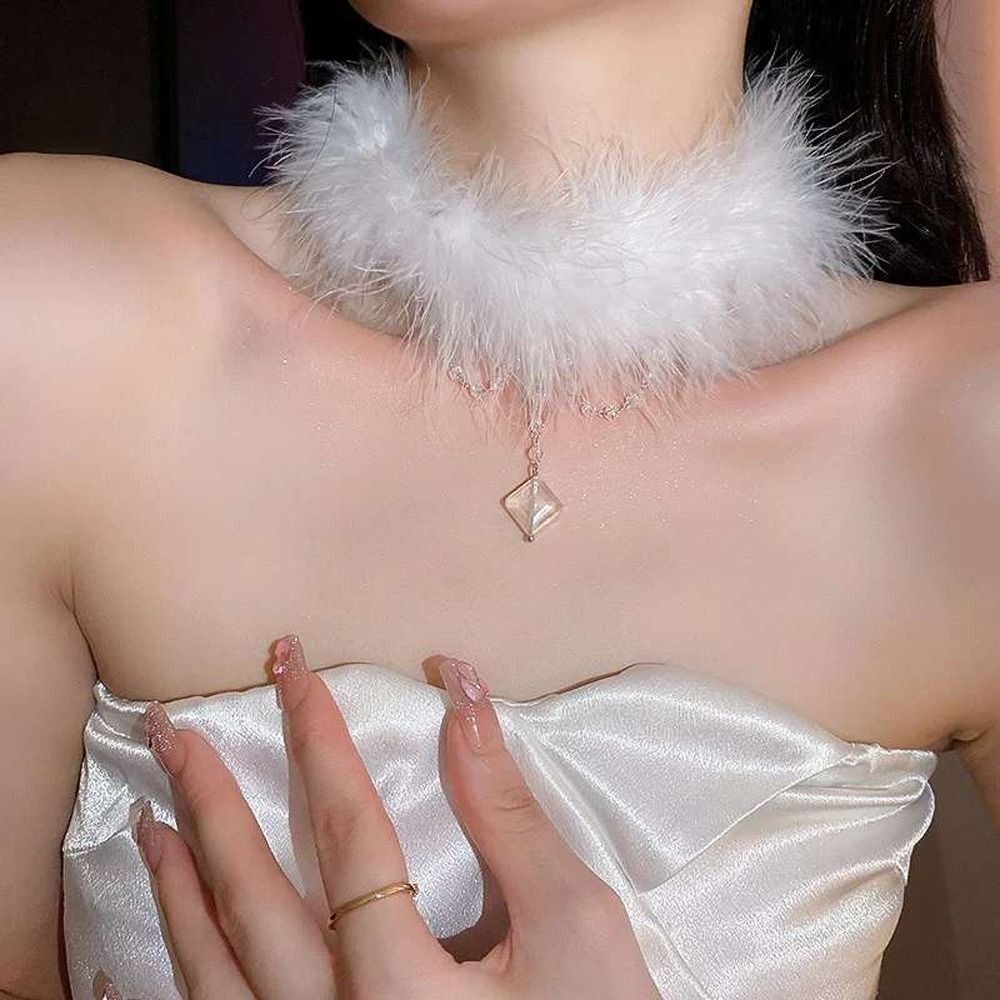 Trendy Choker Sweet Niche Design Christmas Tassel Girl Gift Clavicle Chain Fashion Jewelry Women Necklace Girl Necklace Korean Style Necklace