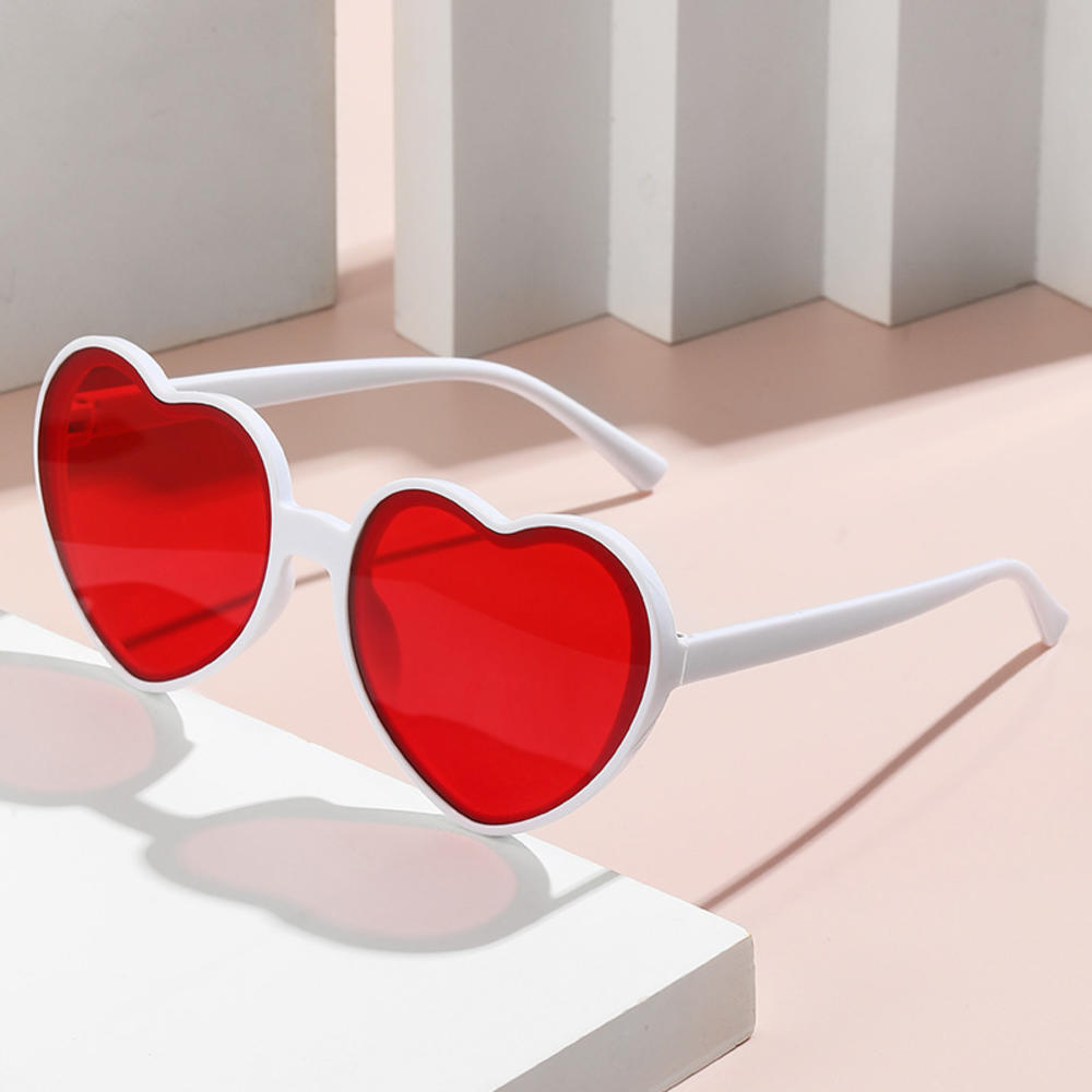 Fashionable Sun Glasses Stylish Glasses Heart-Shaped Trendy Shades for Gatherings Party Casual