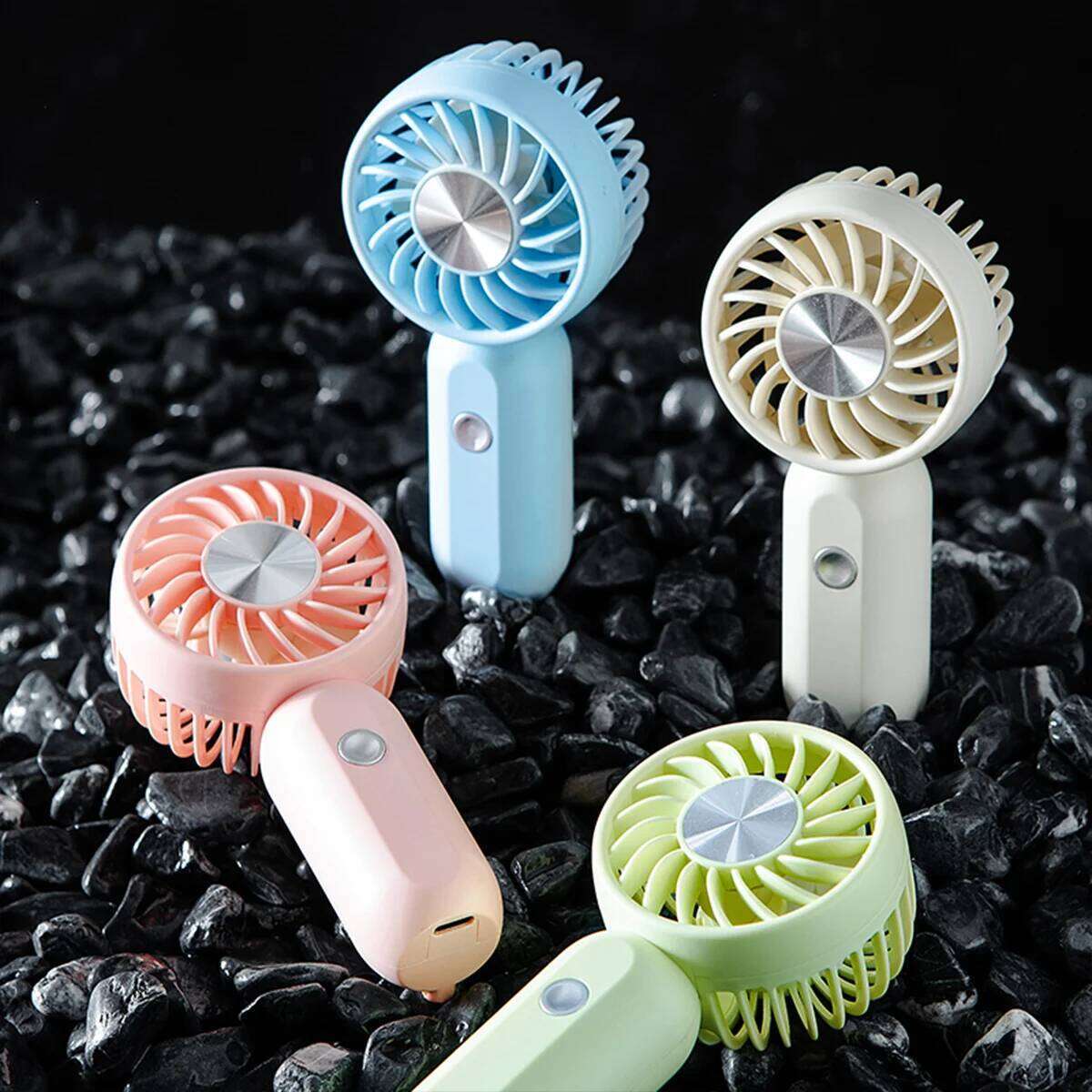 Handheld mini super strong wind student mute portable small fan outdoor heat dissipation artifact