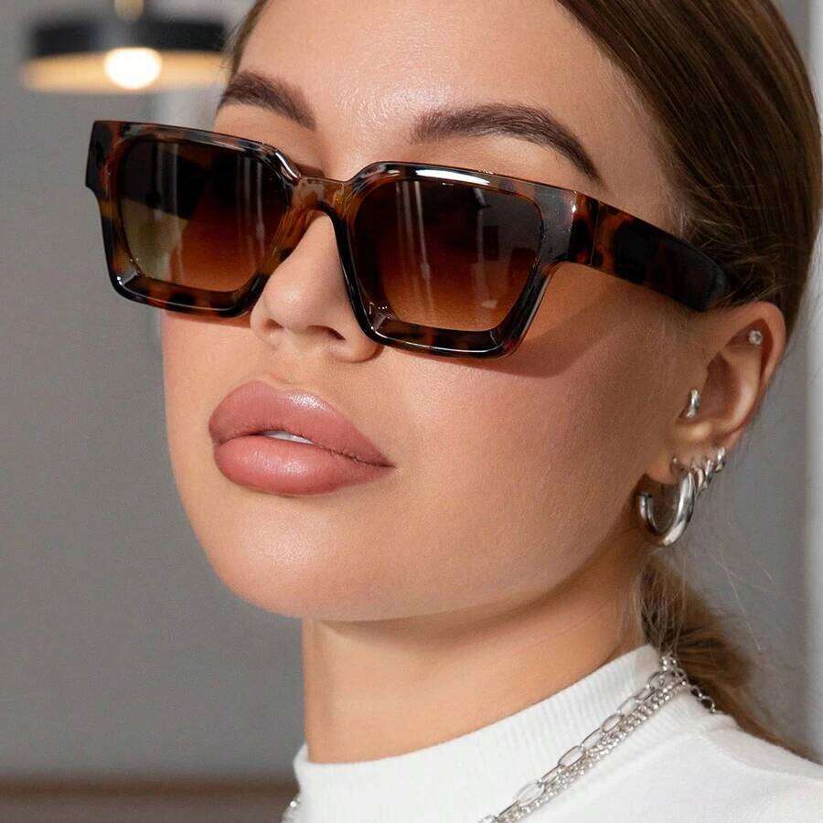Fahion Vintage Small Square Sunglasses Men Women Retro Brand Designer Green Sun Glasses Unisex Ins Popular Shades Eyewear UV400