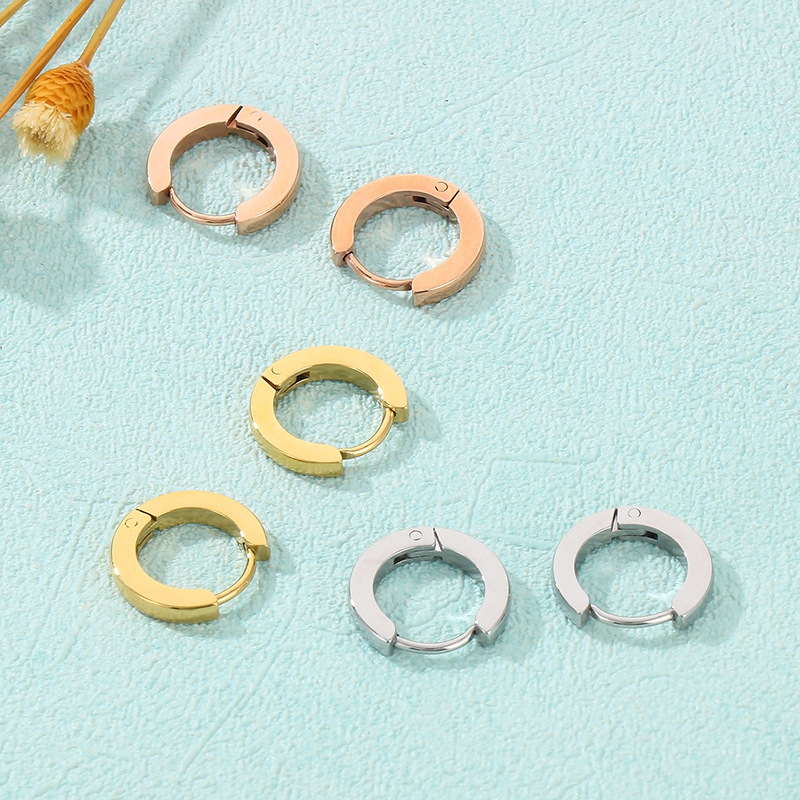 Fashionable and versatile plain hoop earrings Classic curved small circle double-sided ear clasp stainless steel earrings open ear clip clasp