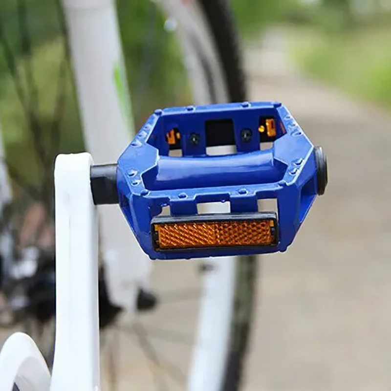 1Pair Bicycle Pedals Alloy Platform Footrest Flat Mountain Paddle Footboards Bearings Hold Cycling Grip Pedalen Foot Bike CF8