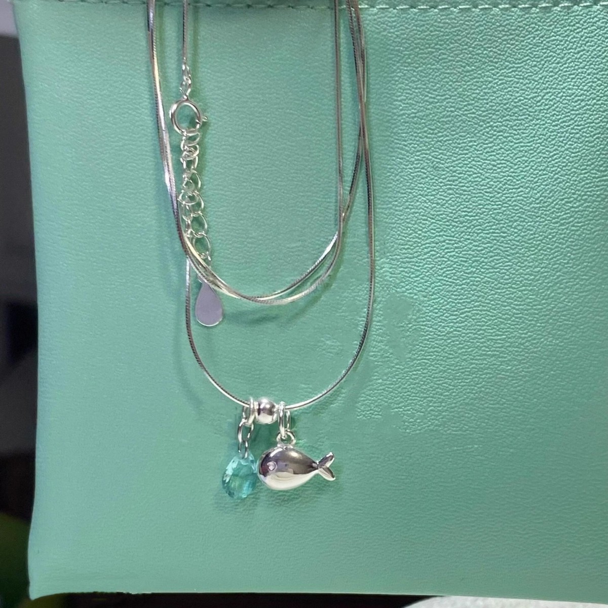 【Hottest Trends】New Blue Water Drop Small Fish Necklace Female Style Light Luxury High-end Sense Niche Sweet Cute Girly Sense Adjustable