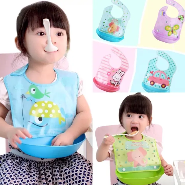Foldable Waterproof Baby Bib with Detachable Food Catcher - Removable for Easy Cleaning