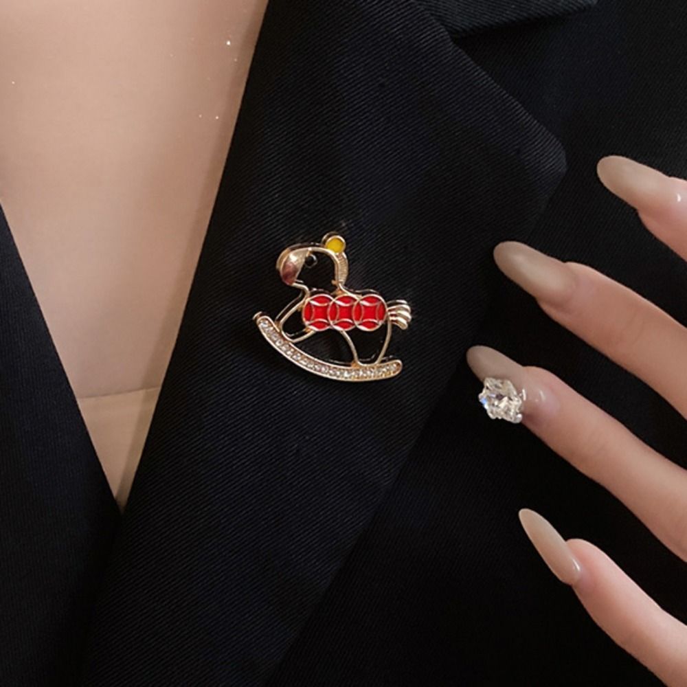 Retro Little Horse Brooch New Year Personality Zodiac Pony Pin Creative Colorful Animal Lapel Pins Friends