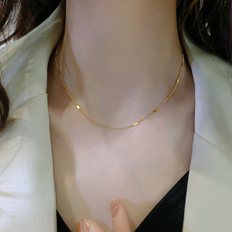 【New Arrivals】Don't fade ~ titanium steel necklace plated 18k gold new niche light luxury clavicle chain female design sense element chain summer neck chain