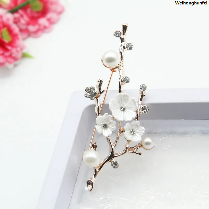 Weihonghunfei2025 New Handmade Natural Plum Blossom Brooches Pins For Women Vintage Freshwater Pearl Brooch Bouquet For Wedding Party