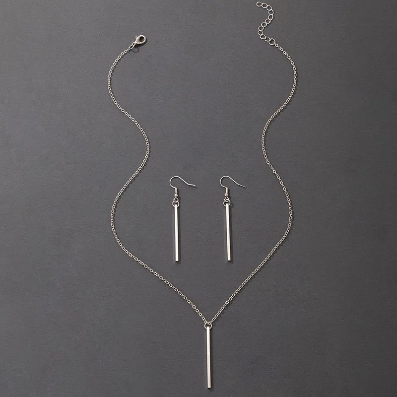 Docona Elegant Jewelry Set for Women - Necklace Pendant and Drop Earrings with Simple Adjustable Geometry Design, Perfect for Weddings and Special Occasions