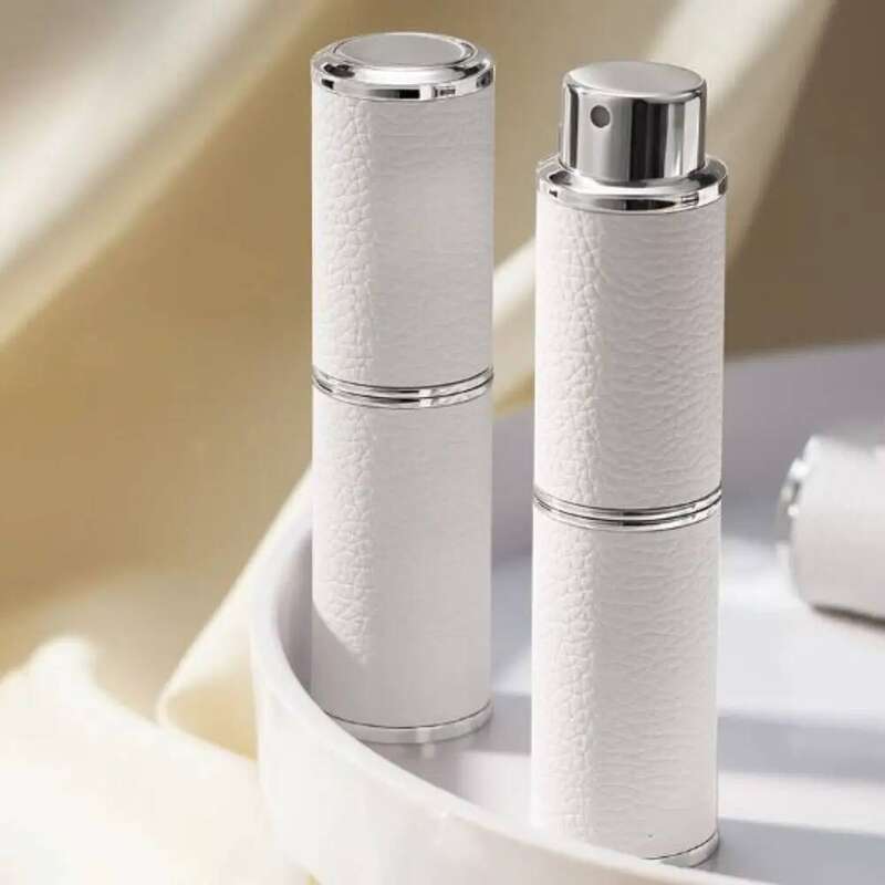 8 ML Refillable Perfume Atomizer Mini High-end Leather Cosmetic Containers Liner Glass Rotary Press Type Empty Spray Bottles