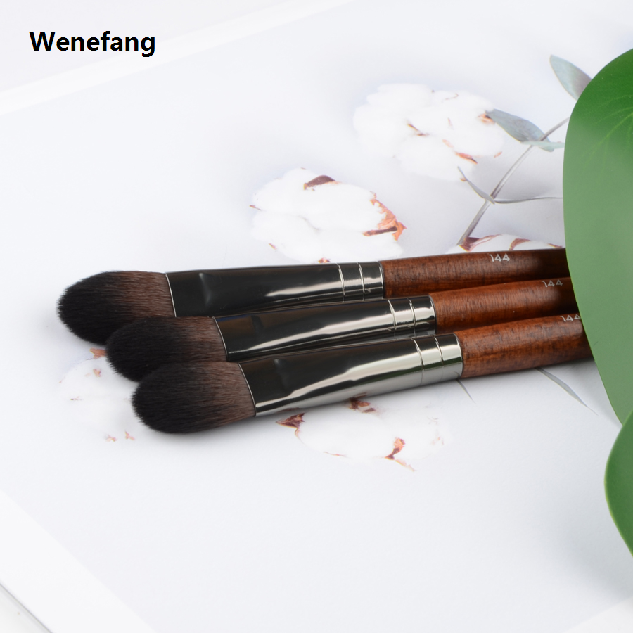 Wenefang 1 piece #144 Precision Highlighter Makeup brush detail Powder Blusher Natural wood Professional Make up brushes