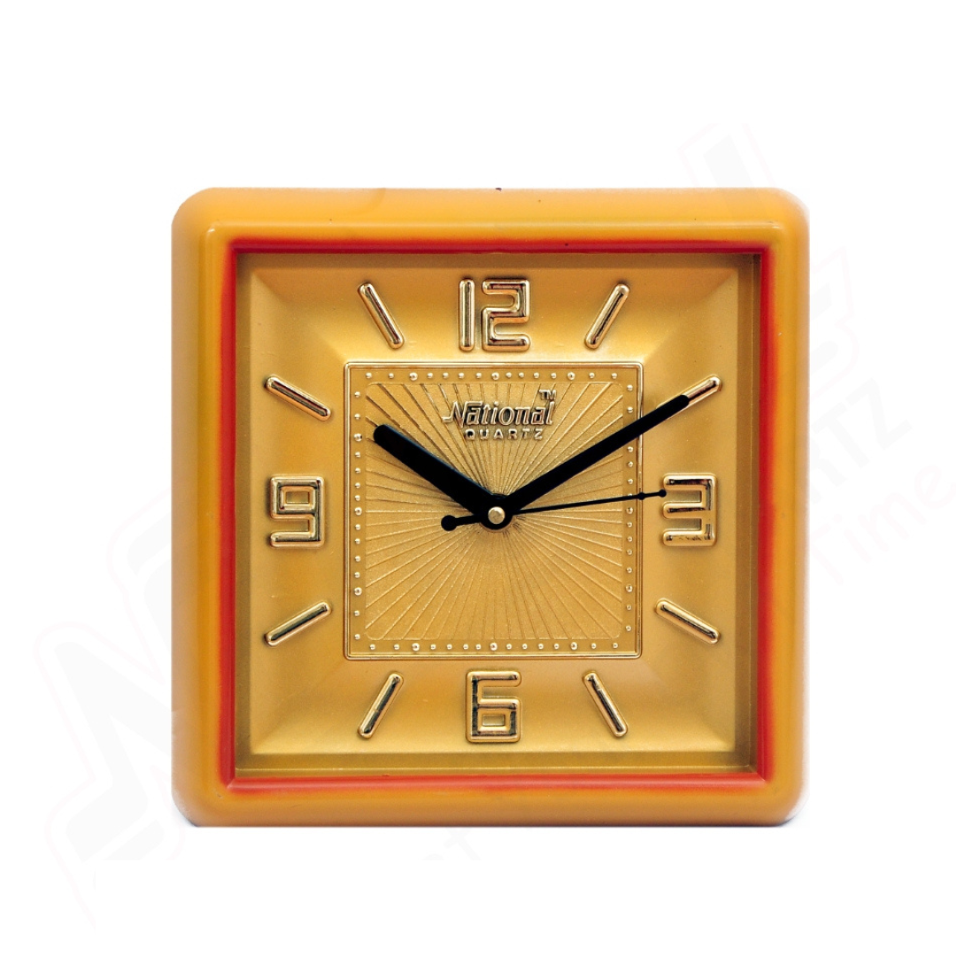 1 Piece Plastic Vintage Square Analog Wall Clock