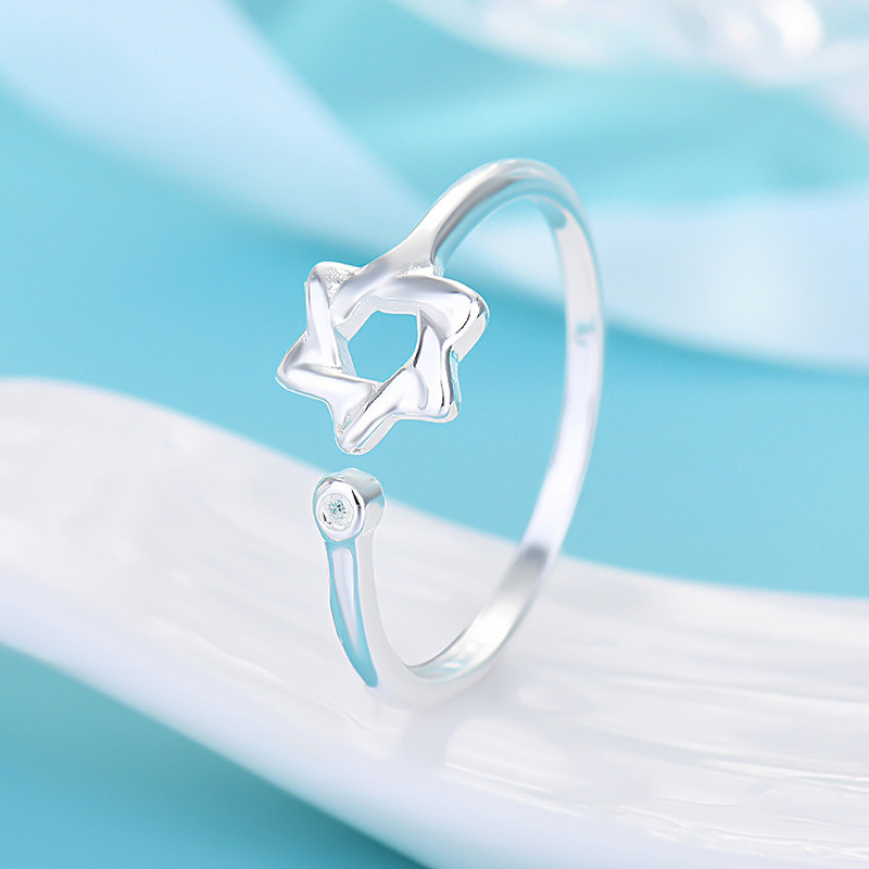 【Recently popular】Six-pointed Star Ring Women's Japanese and Korean Fashion Simple Geometric Star Small Fresh Opening Adjusting Ring