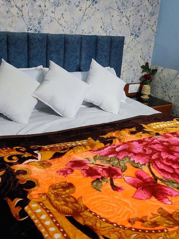 Korean Mink 3D Printed King Size Super Soft Thick Multi Colour Floral Heavy Blanket