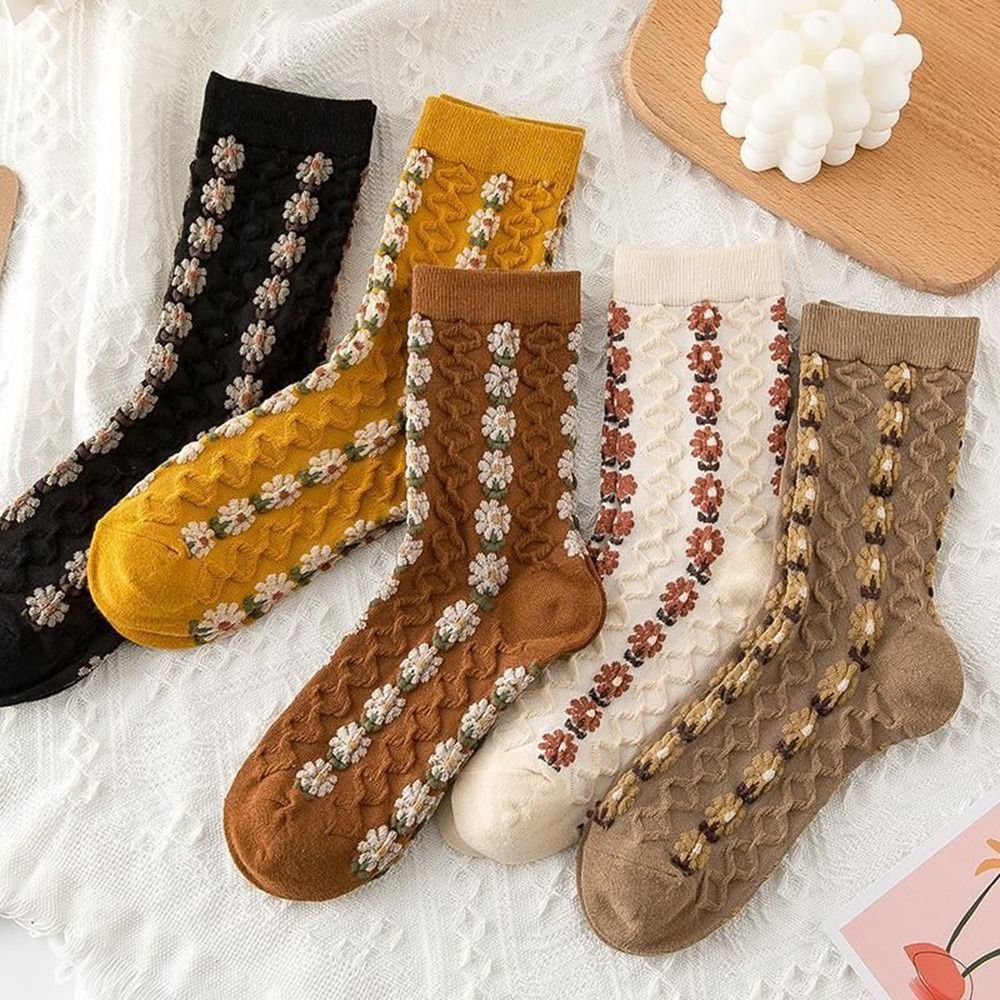 Funny Funny Cute For Men Personality Lolita Breathable Harajuku For Women Daisy Flower Socks Women Socks Female Hosiery Middle Tube Socks