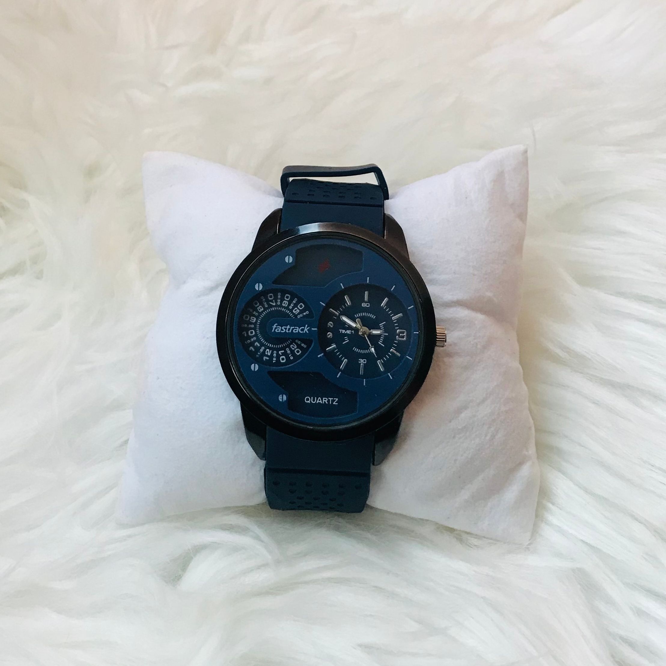 New Styles Quartz Leather Belt Waterproof Watch For Men