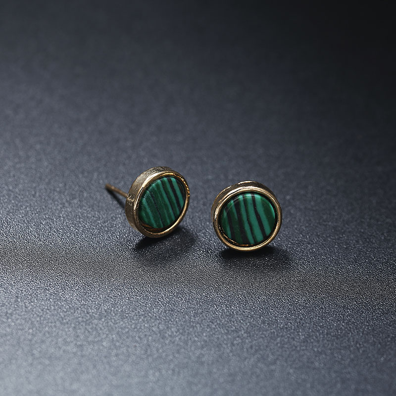 【Happy LifeStore】New Fashion Earrings Mini Small Black Stud Earrings Star Heart Geometric Earrings For Wo Jewelry