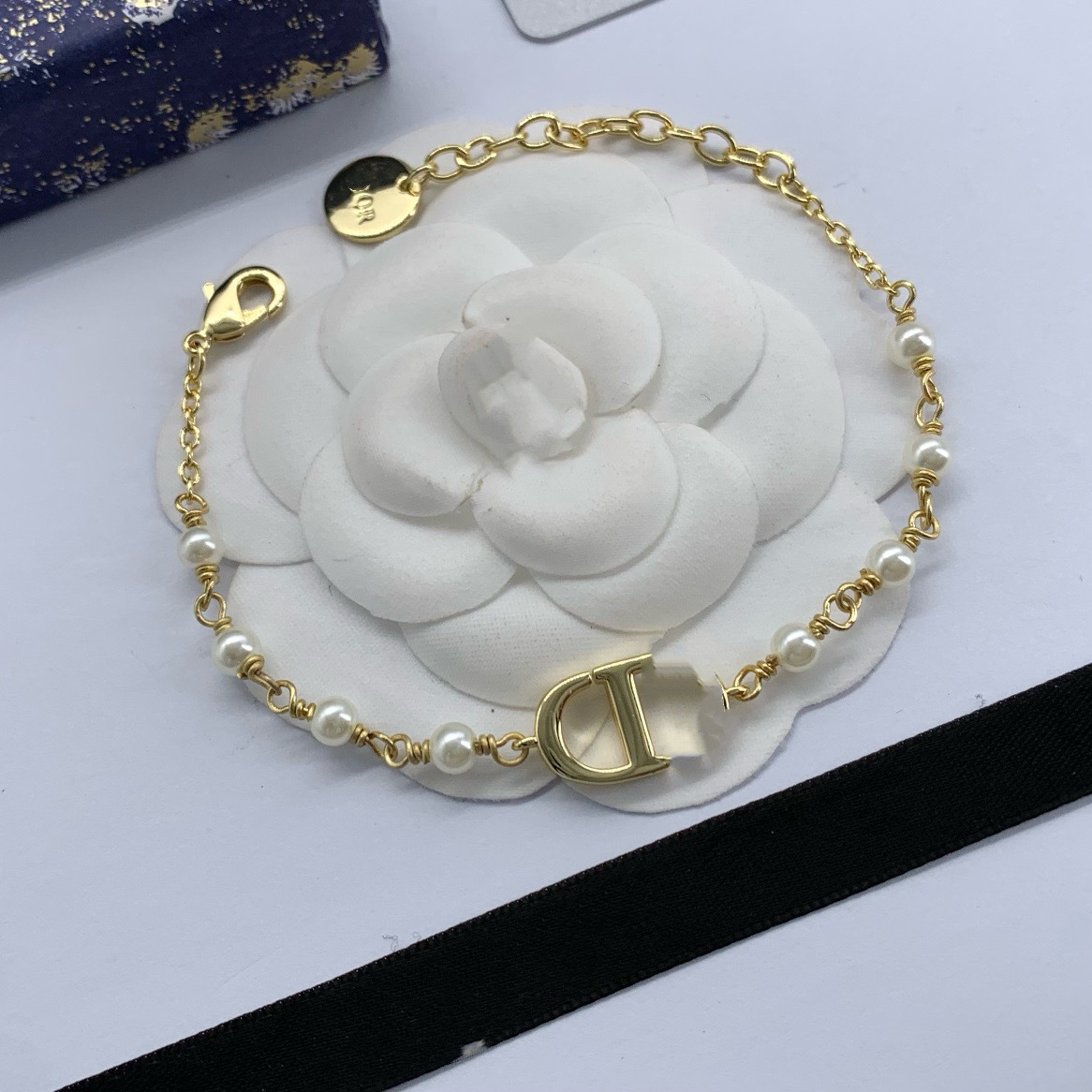 【Top Picks】Dijia High Version New CD Pearl Bracelet Women's Fashion Casual Expensive Natural Pearl Bracelet